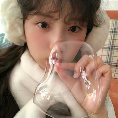 热裤荡女